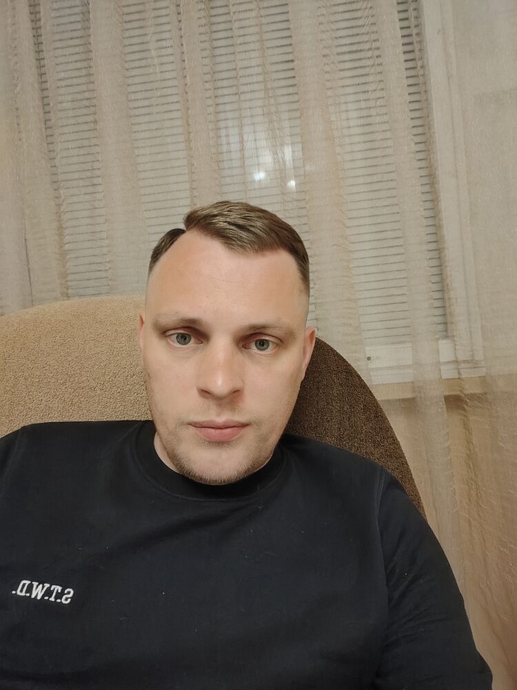  53126123  , 33 ,    