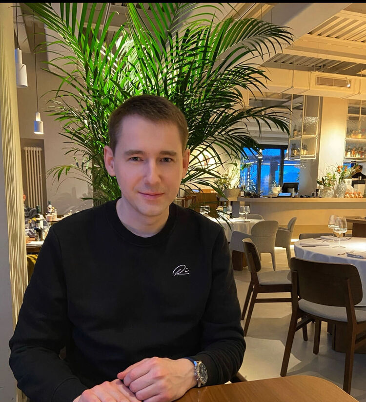 ���� 52317673 ������� ���������, 32 ����, ���� ���������� � ������