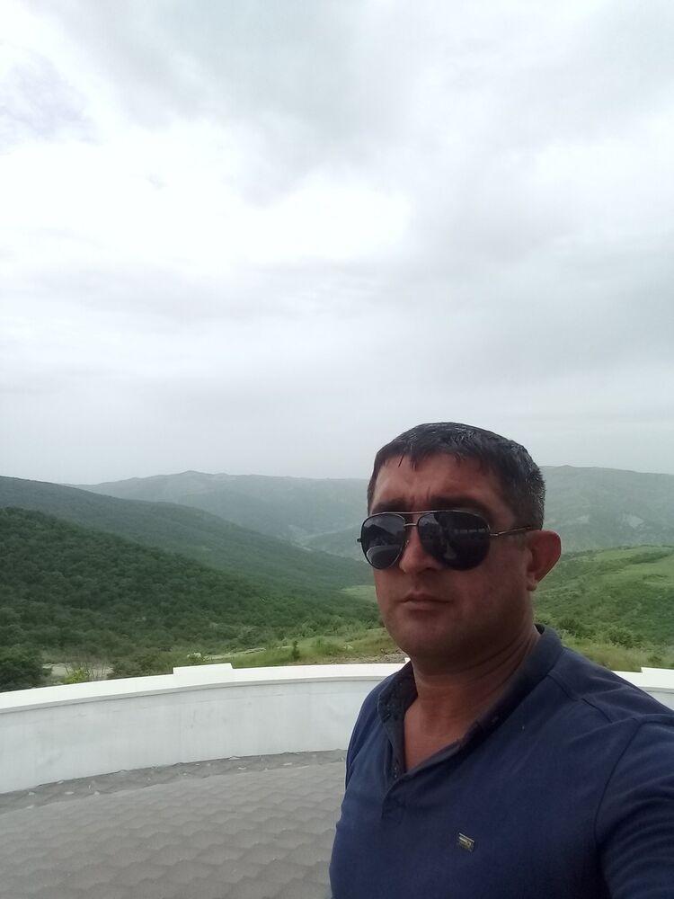 ,   Mahir, 49 ,     , c 
