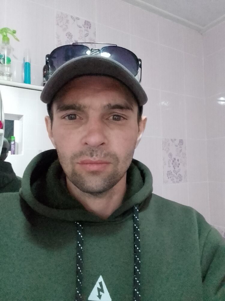  33934153  , 38 ,    