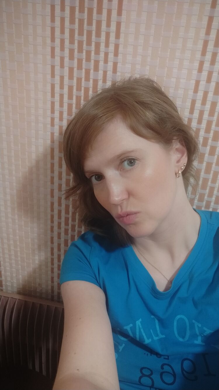  ,   Kate, 40 ,   