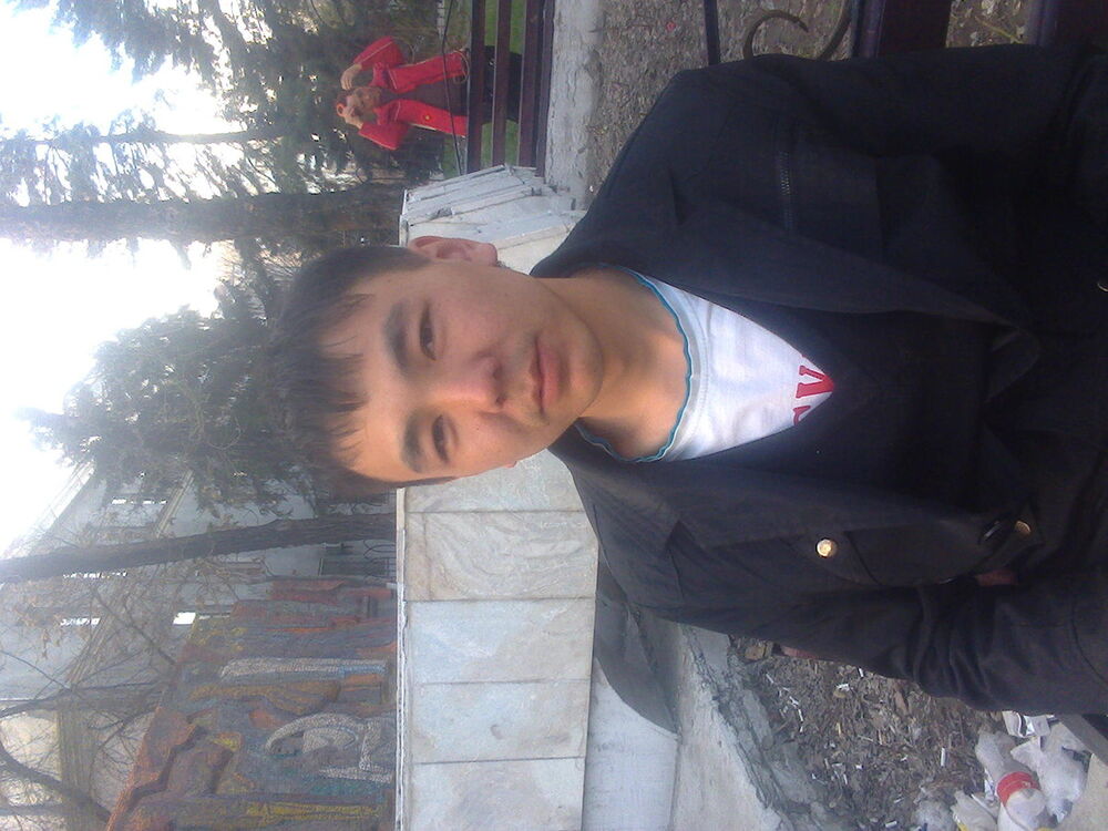  4744953  Aibek, 33 ,    