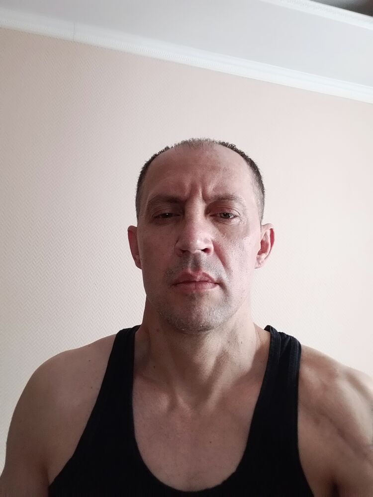  52768453  , 45 ,    