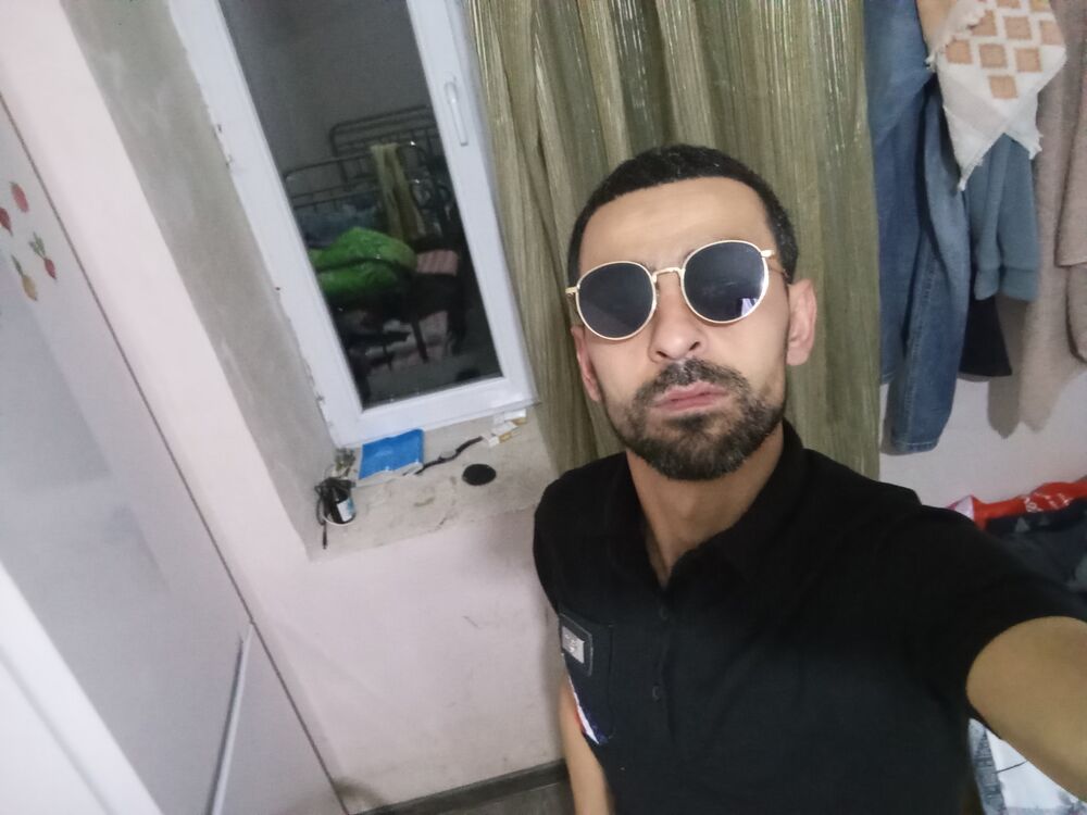  ,   Vuqar, 35 ,   ,   