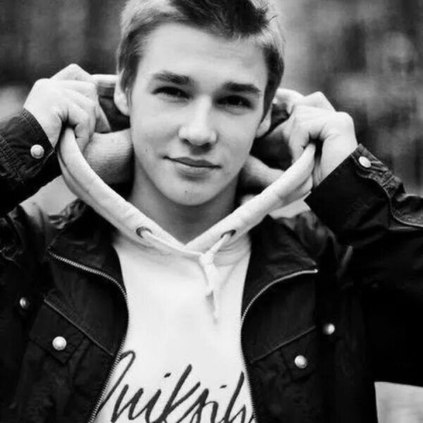 ���� 27330833 ����� ������, 24 ����, ���� ���������� � ������