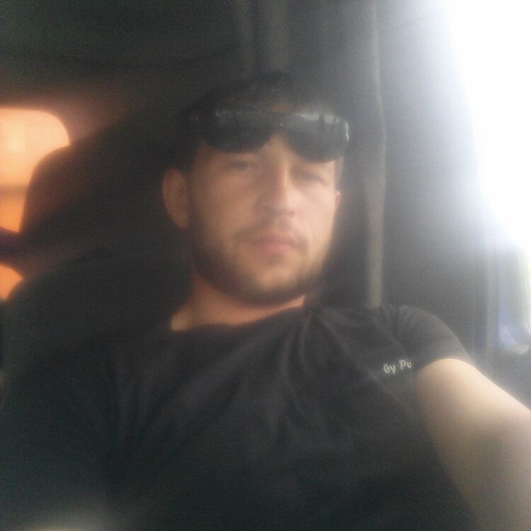  9670803  , 37 ,    