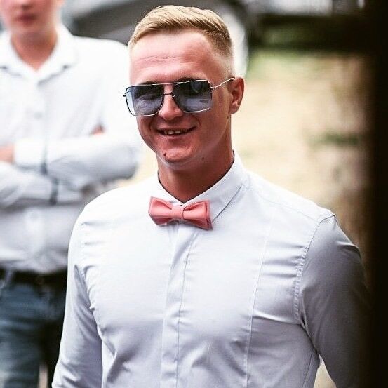  18915343  Bogdan, 31 ,    -