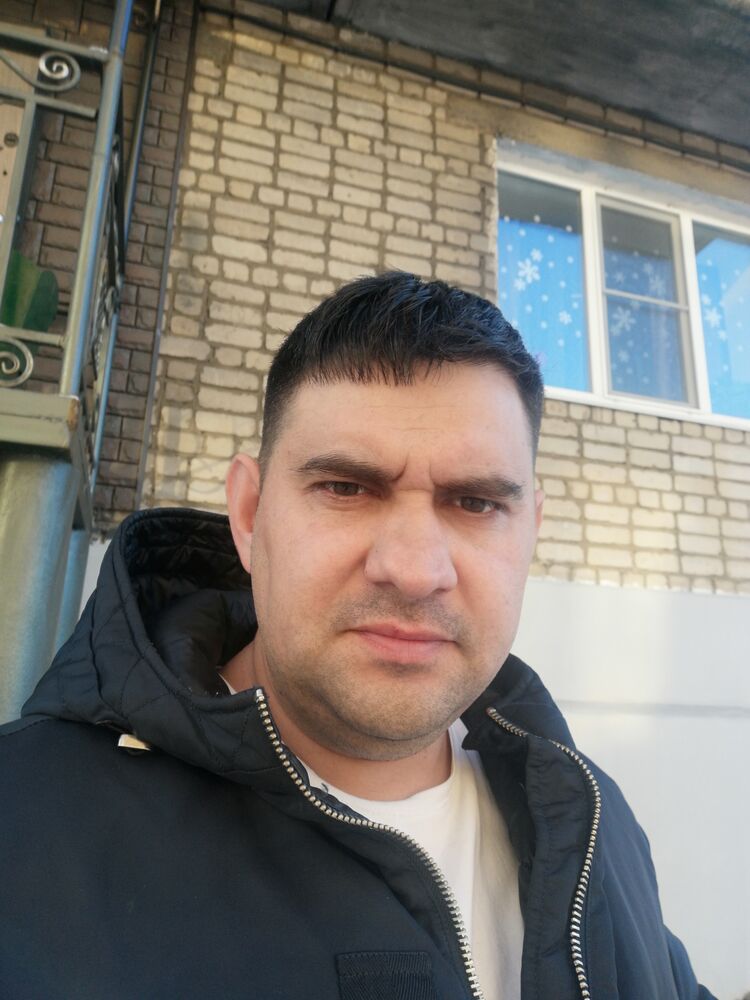  51777953  , 37 ,    