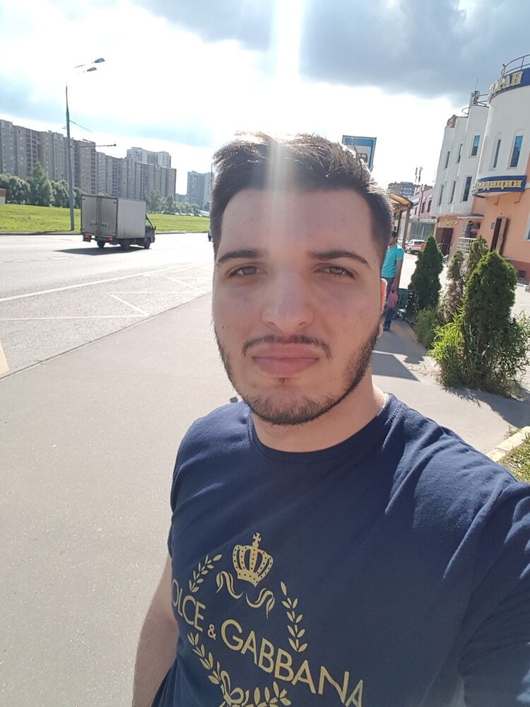  10064703  Eliko, 29 ,    