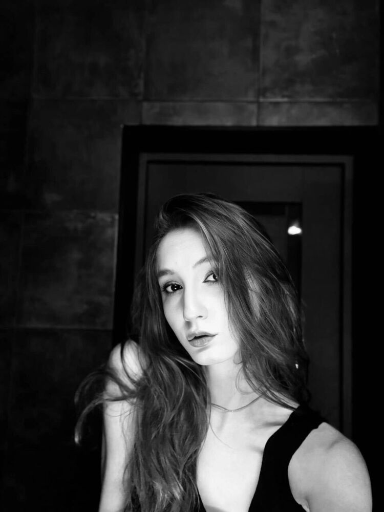  ,   Dasha, 25 ,   ,   