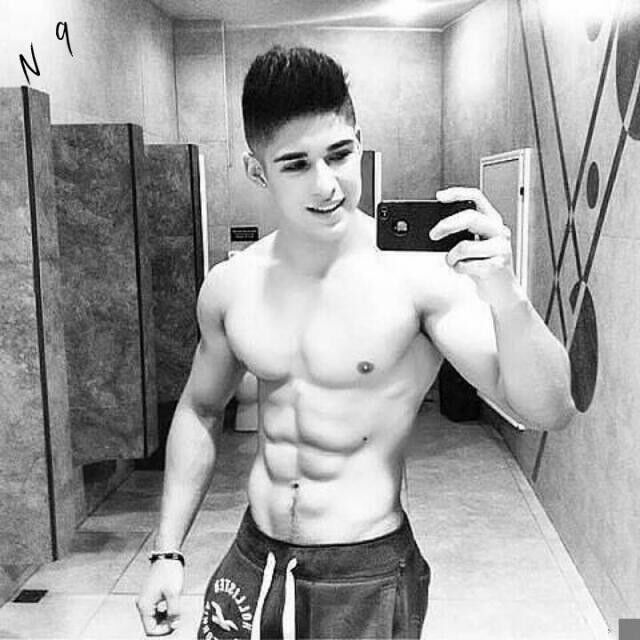  8280573  Nortoy, 28 ,    