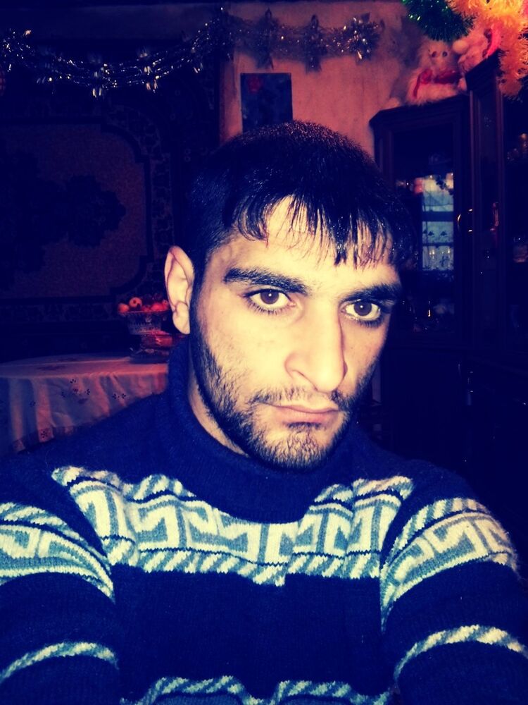  5422733  37477552201N, 35 ,    