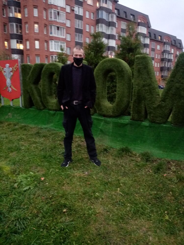  22947173  , 46 ,    -