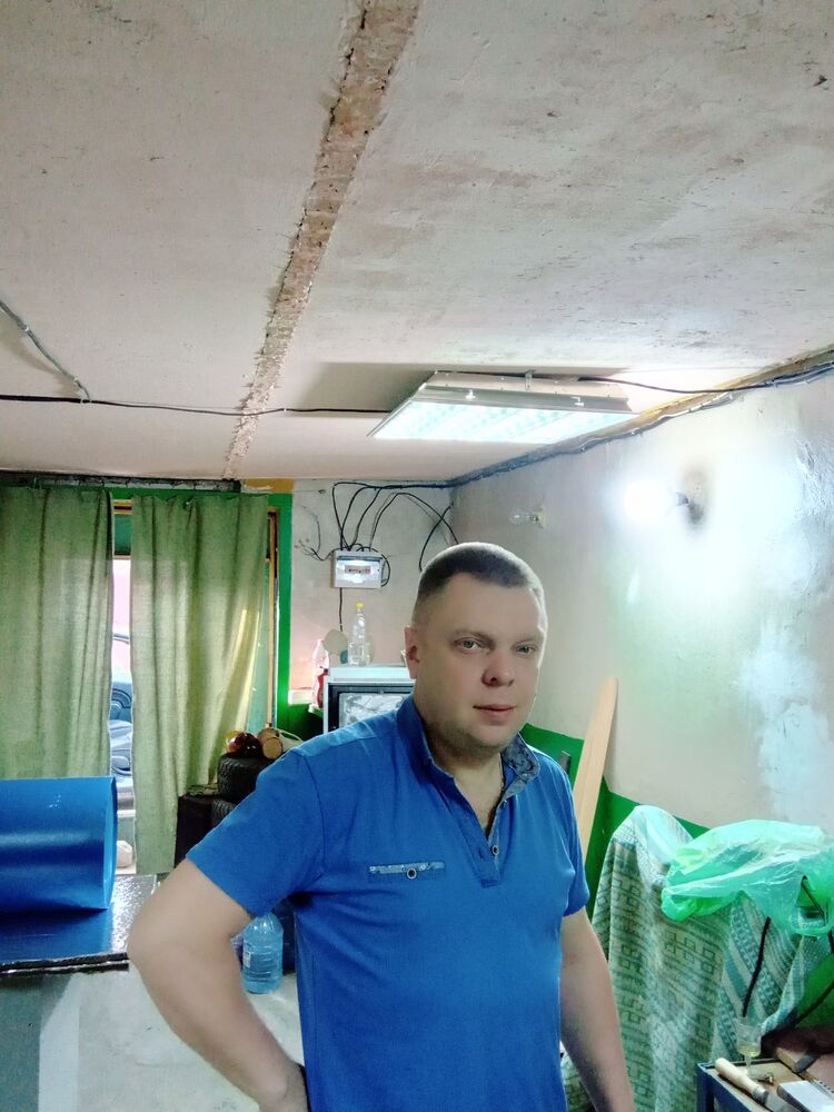  52824593  , 39 ,    