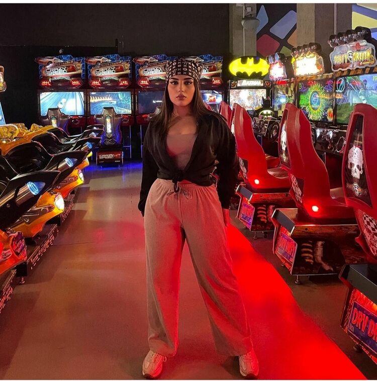 ���� 23574173 ������� �������, 25 ���, ���� ���������� � �����-����������