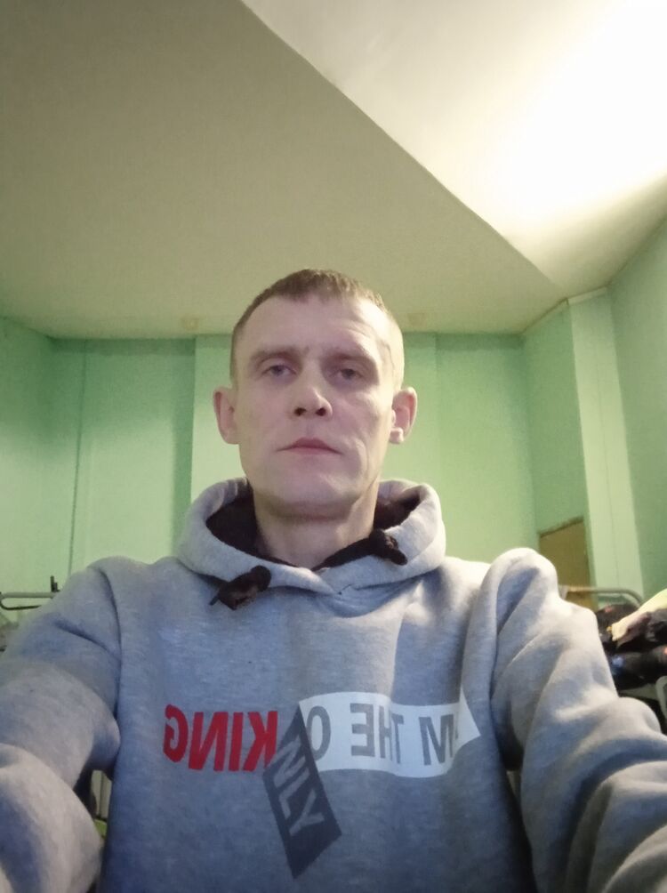  39428183  , 43 ,    