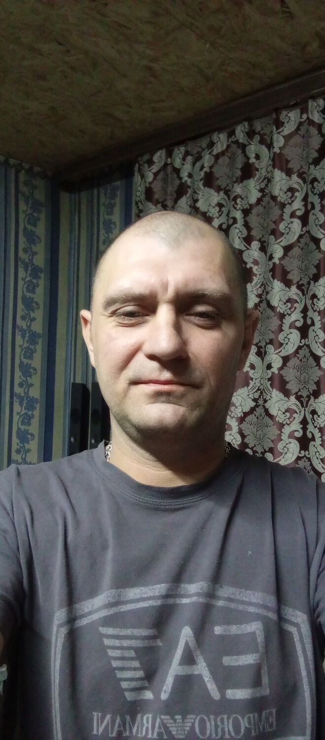  48090383  , 42 ,    -