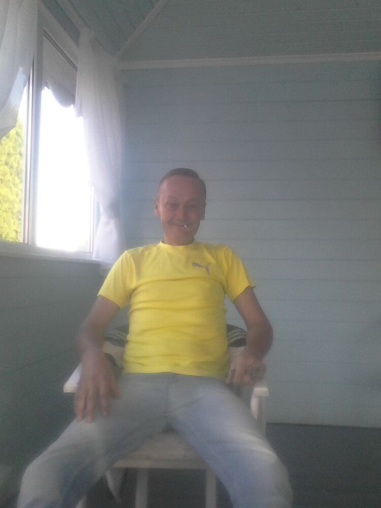  18805913  ϸ, 52 ,    