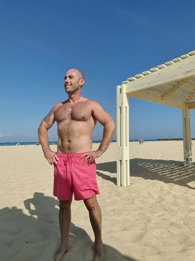  50563293  , 43 ,    Azor