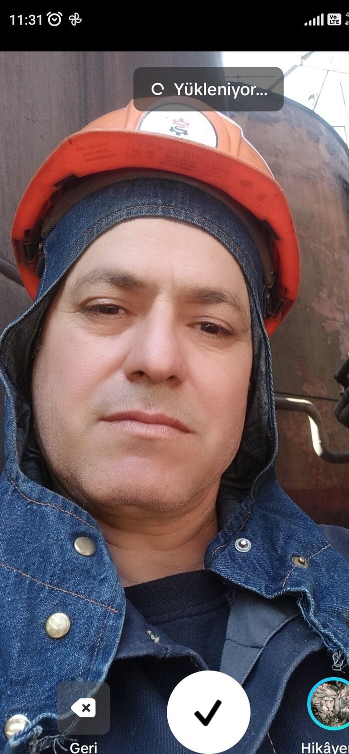  44237013  Aslan, 45 ,    