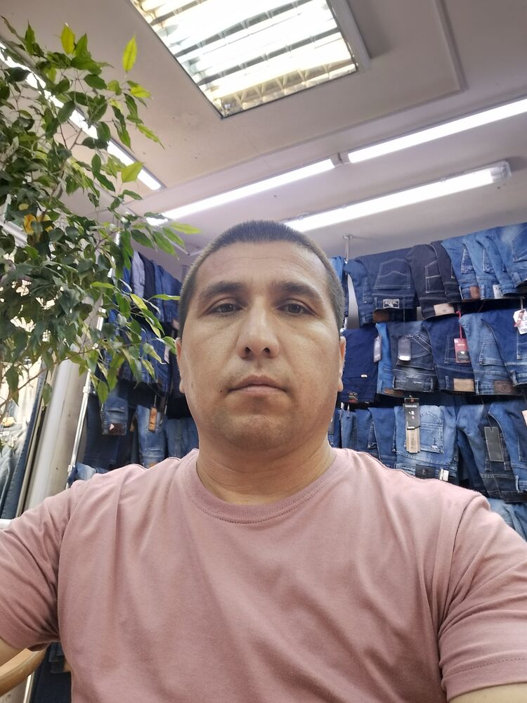  -,   Baha, 37 ,   ,   