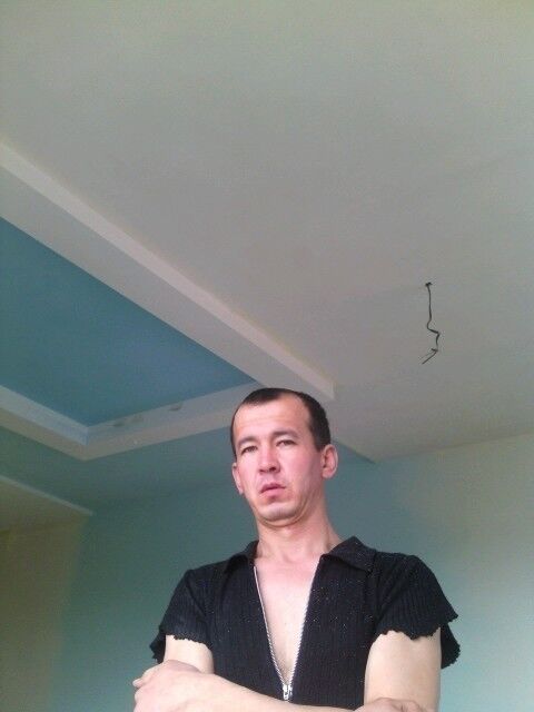  9076993  Q I l i c h, 46 ,    