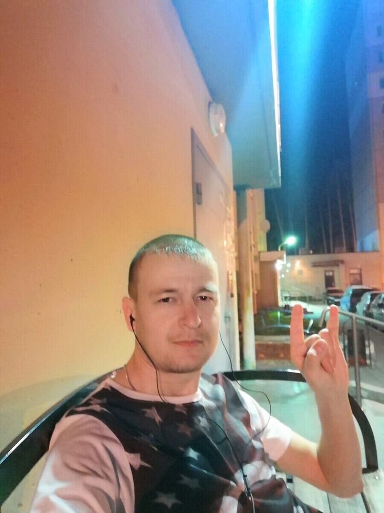  21596523  , 36 ,    