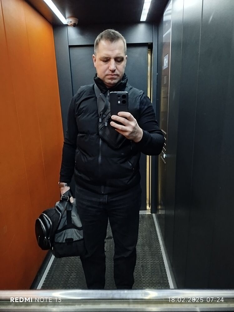  ,   Dima, 44 ,   ,   , c , 