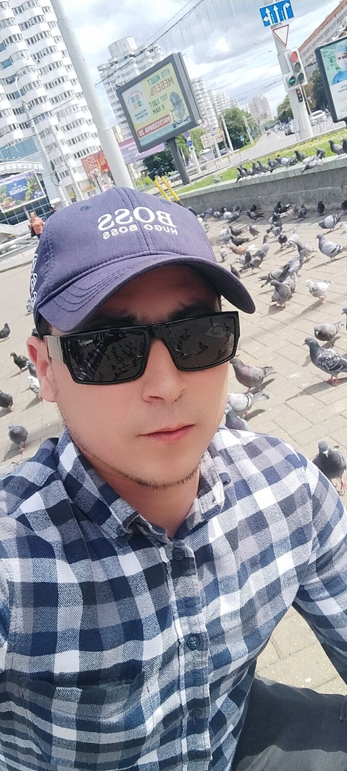  52394783  , 33 ,    