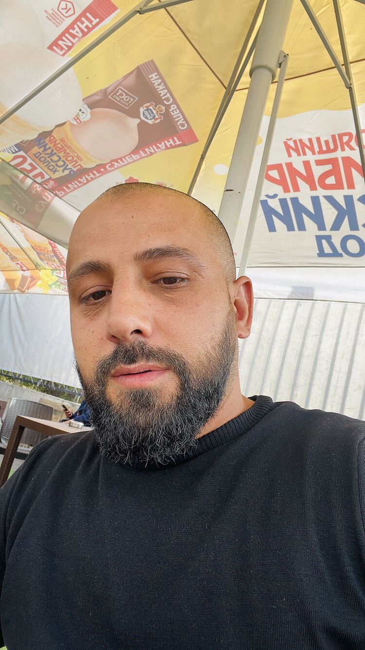  40113663  , 39 ,    