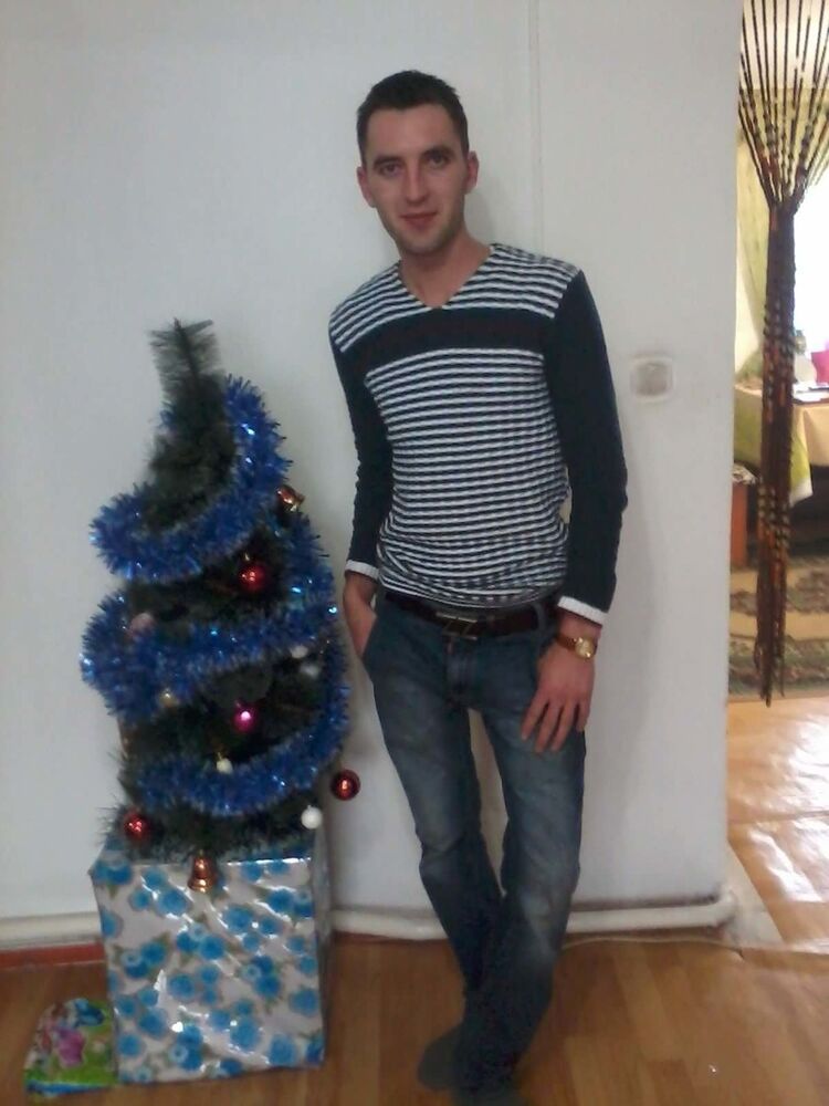  ,   Vanhik, 36 ,     , c 