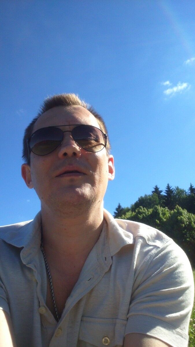  ,   Dima, 42 ,   