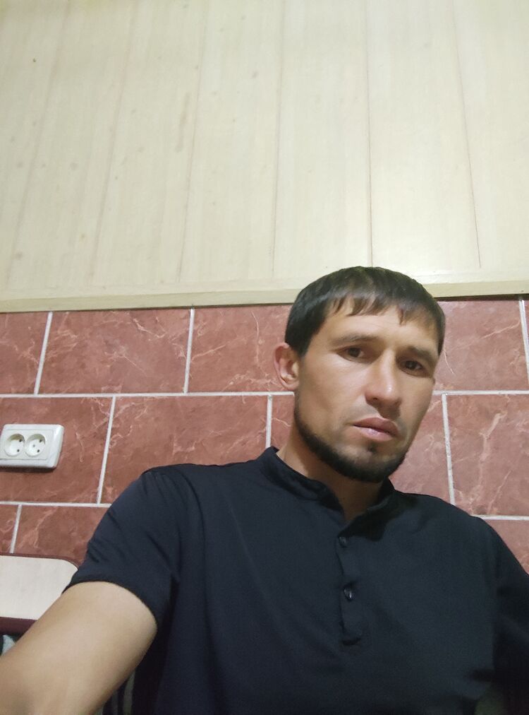  ,   Rustam, 39 ,   ,   
