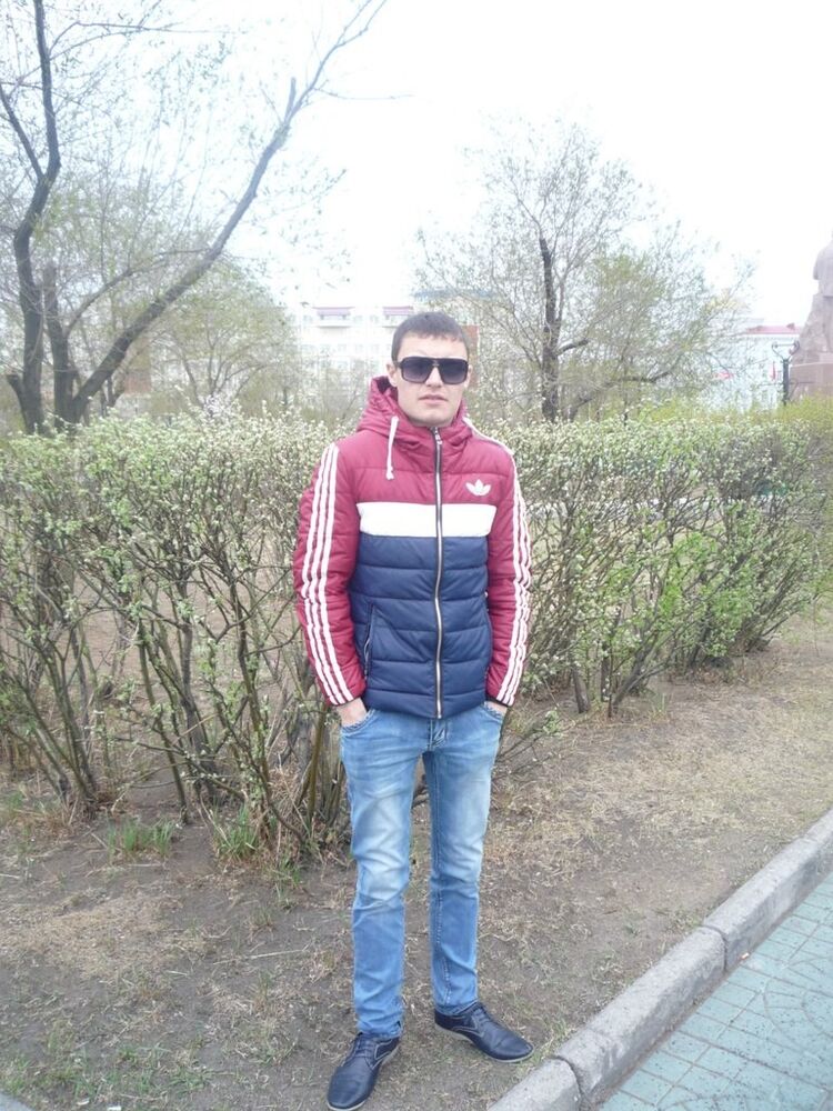  7077243  , 28 ,    
