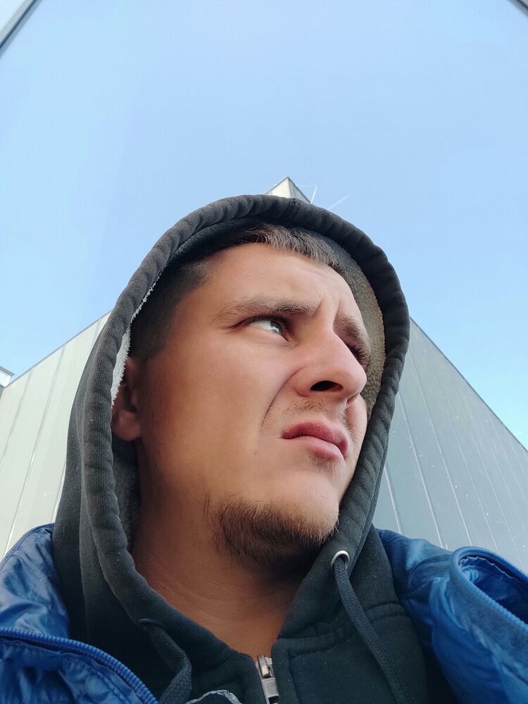  21160063  , 31 ,    