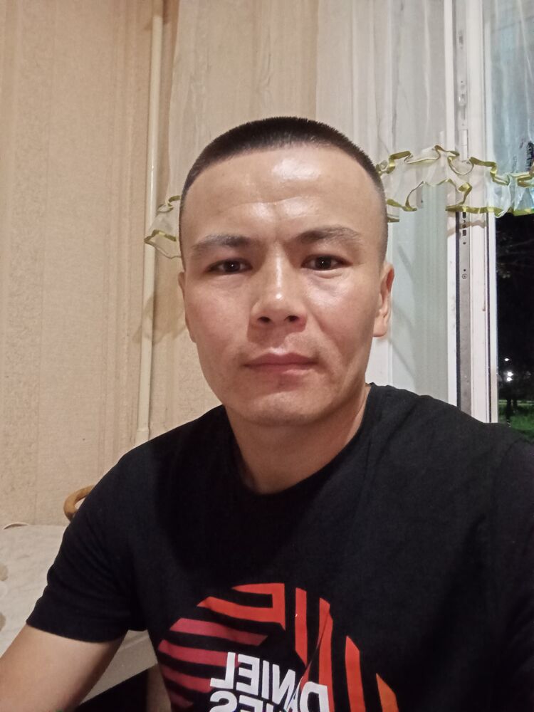  46482233  Fazliddin, 28 ,    