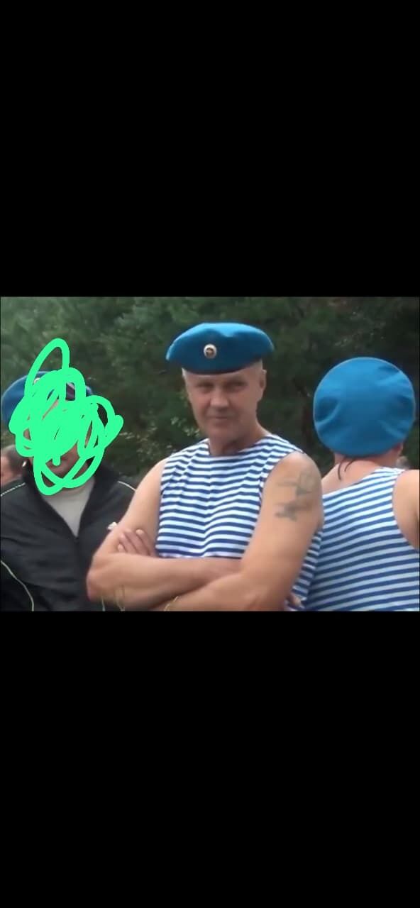  53759883  Genok, 59 ,    