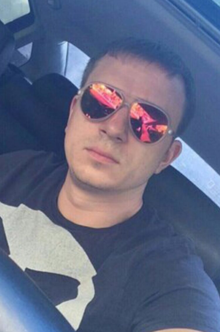  51789903  , 35 ,    -