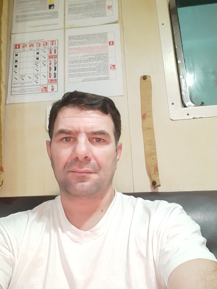  31206523  Giorgi, 46 ,    Boyalik