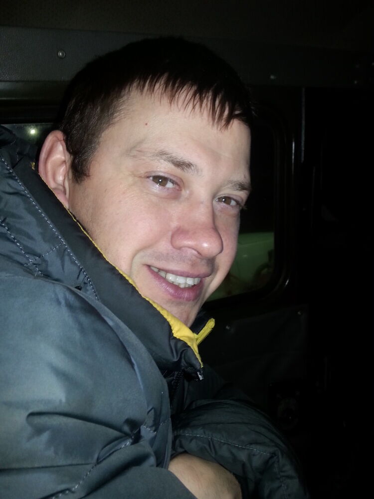  ,   Aleks, 44 ,   , 