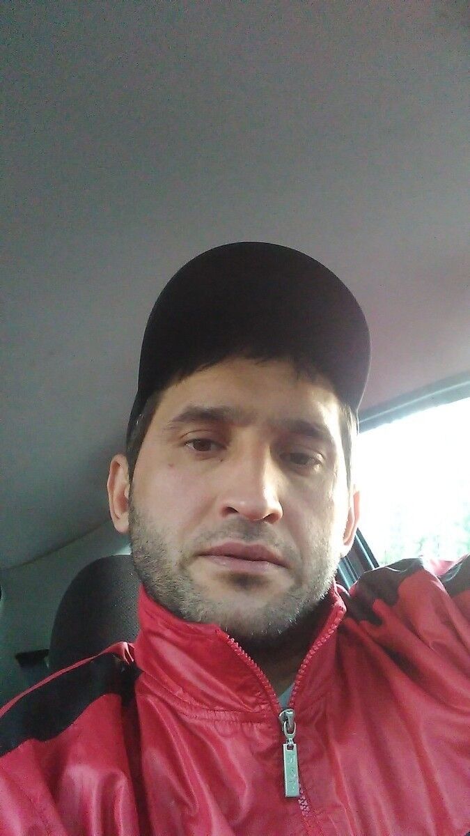  ,   Rustam, 44 ,   , 