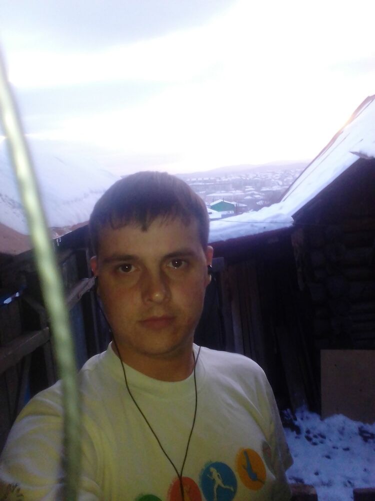  18140853  , 32 ,    
