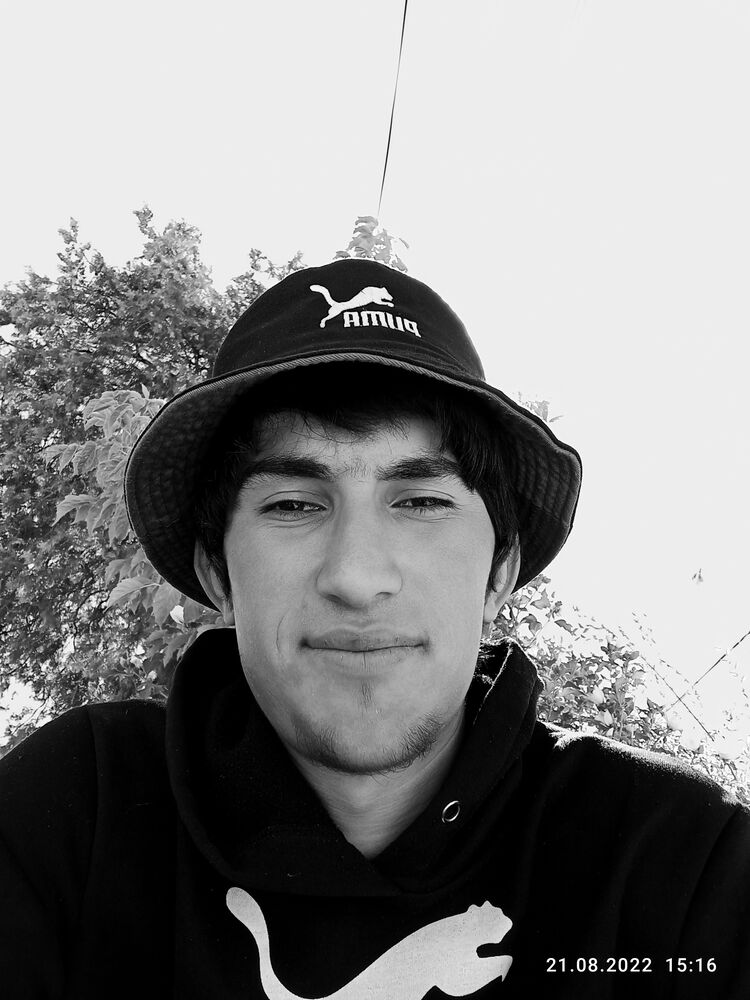  28790833  Ibragim, 22 ,    