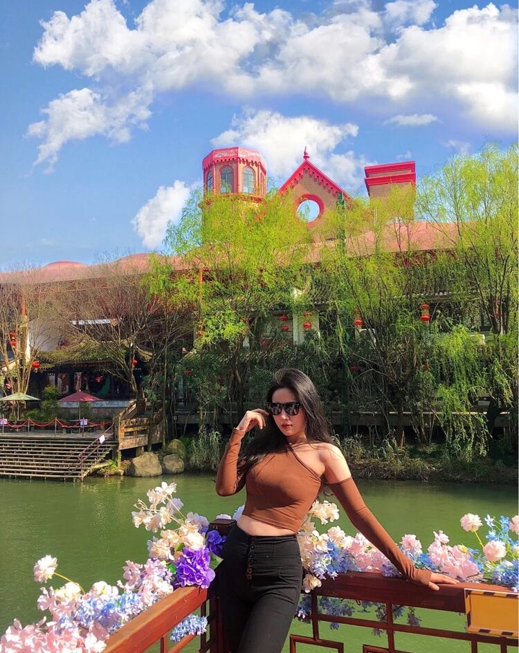  ,   Xianer, 39 ,     , c 