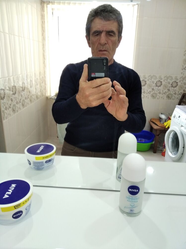  23454053  Slavik, 63 ,    