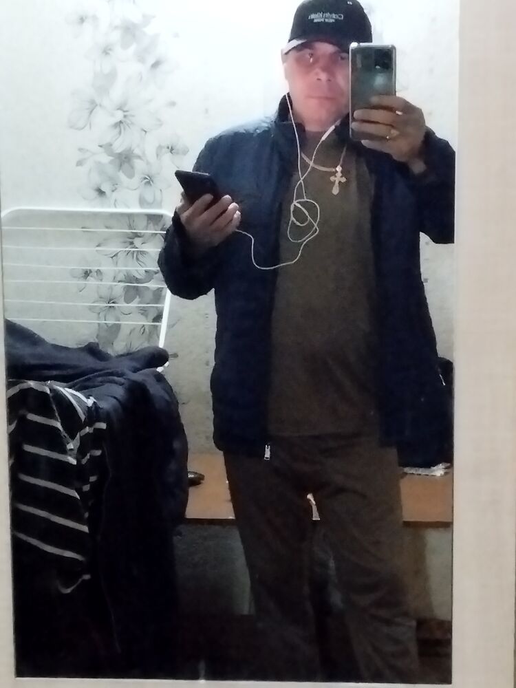  33605343  , 46 ,    