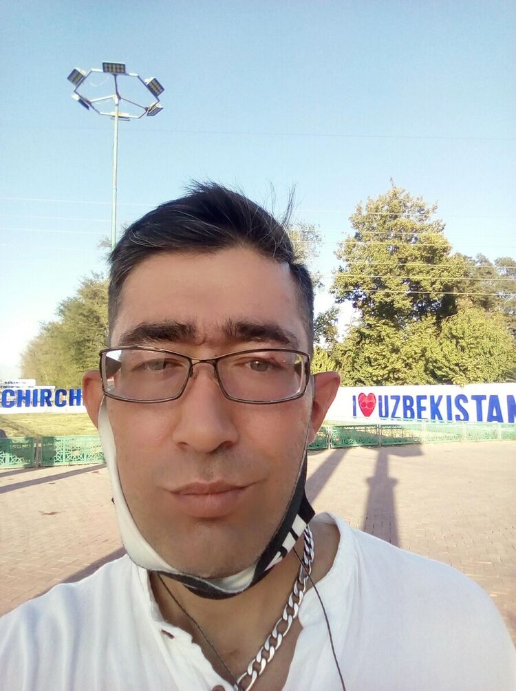  22086913  , 42 ,    
