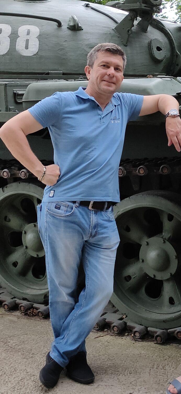  42806423  Sergey, 49 ,    