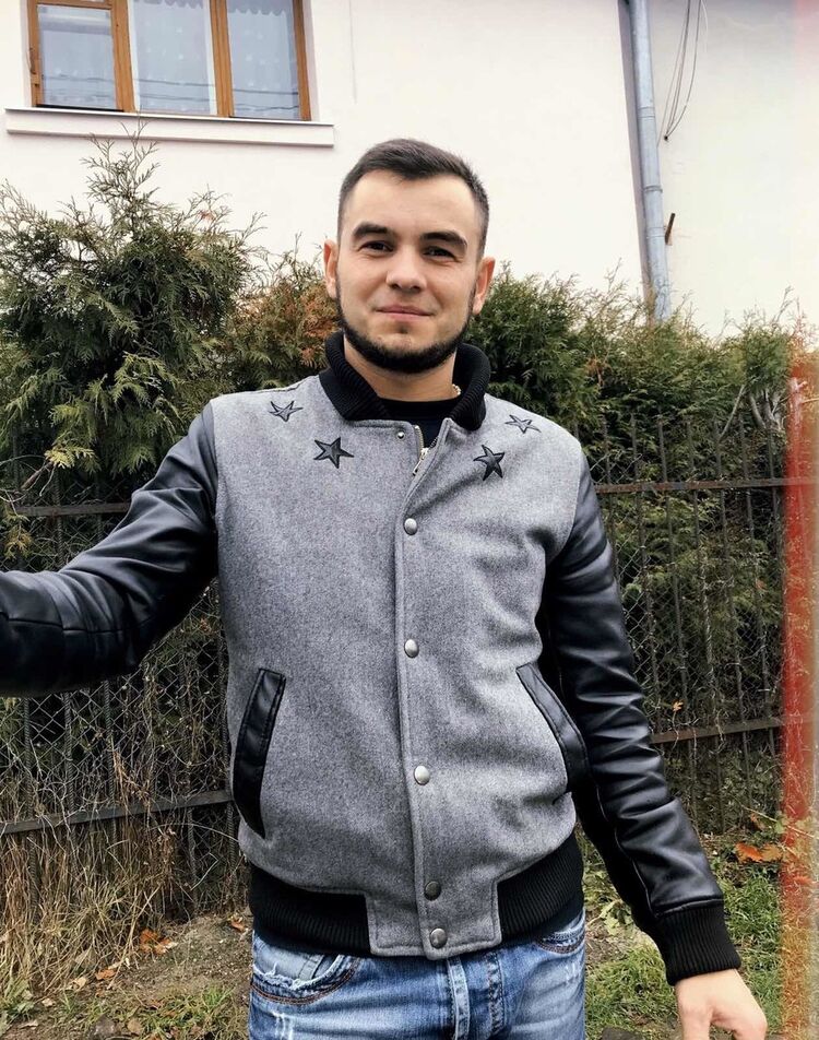  ,   Marian, 32 ,   ,   , c 