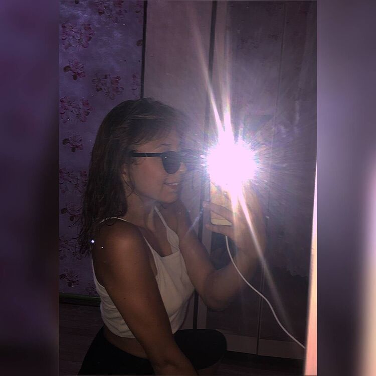  31807373  , 22 ,    
